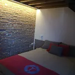 L'ospitale Dei Brilli 住宿加早餐酒店 3*