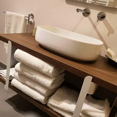 Bed and Breakfast L'ospitale Dei Brilli 3*