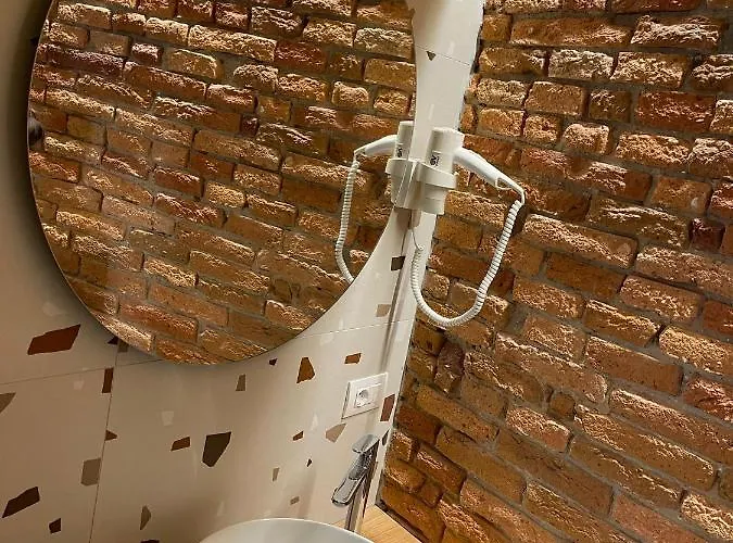 L'ospitale Dei Brilli Alojamento de Acomodação e Pequeno-almoço 3*