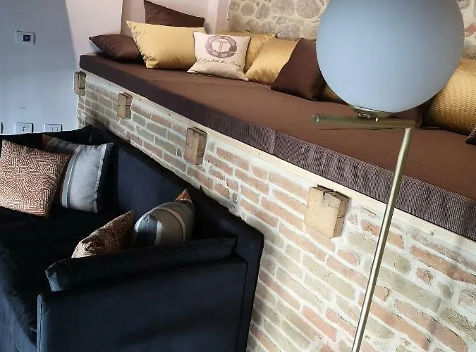 L'ospitale Dei Brilli