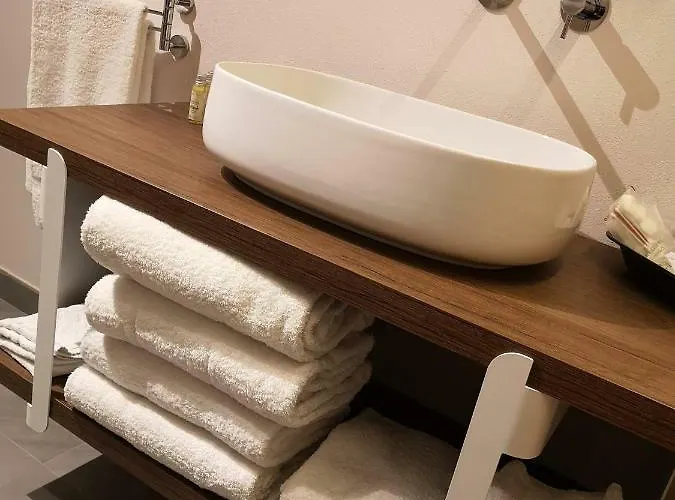 Alojamento de Acomodação e Pequeno-almoço L'ospitale Dei Brilli 3*