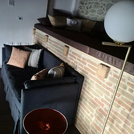 L'ospitale Dei Brilli Стия