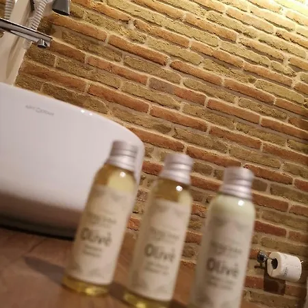 L'ospitale Dei Brilli Стия